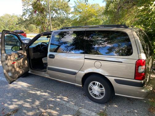 Photo 5 of 13 of 2003 Chevrolet Venture LT